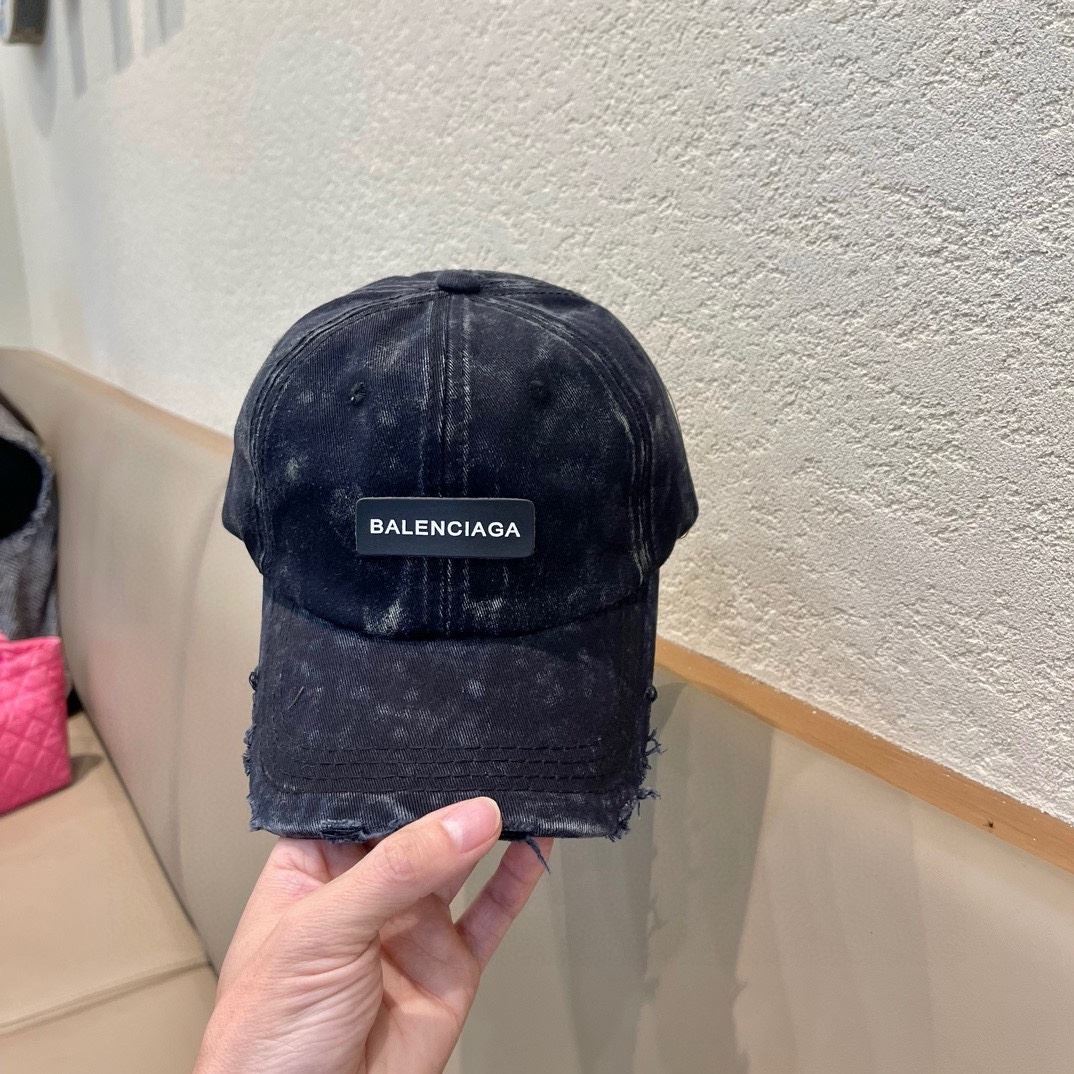 Balenciaga Caps